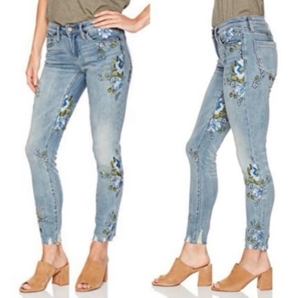 Embroidered Light Blue Jeans - Picture 2 of 4